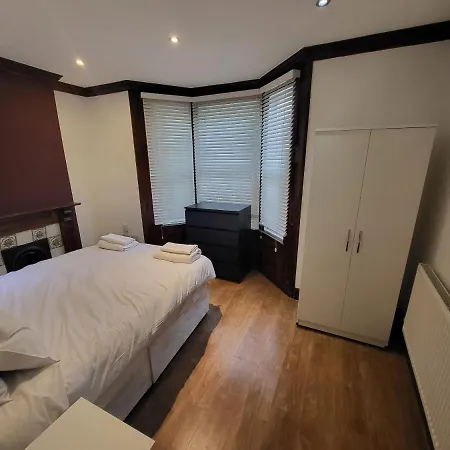 Large 4 Bedroom House In Central London Exterior photo